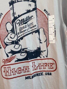 Miller High Life Official Licensed Graphic Tee NWT Size Medium